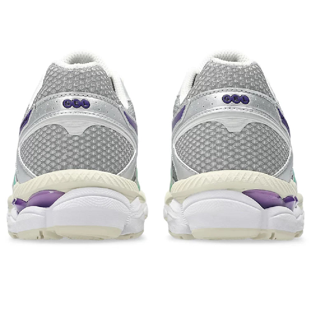 Asics | Unisex Gel-Cumulus 16 (Cream/Malachite Green)